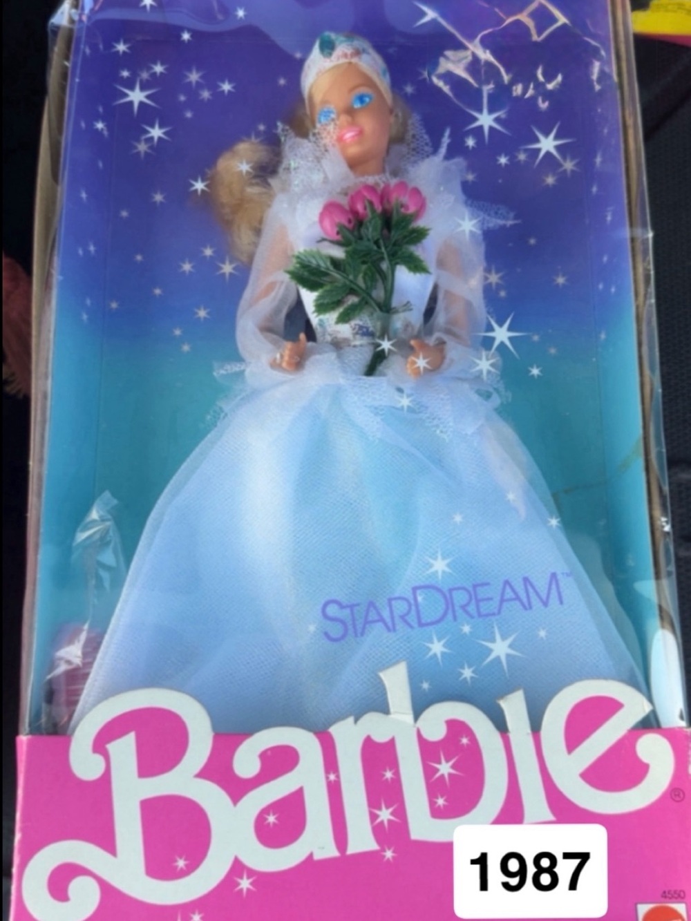Barbie StarDream Doll in Light Blue and Pink Accents
